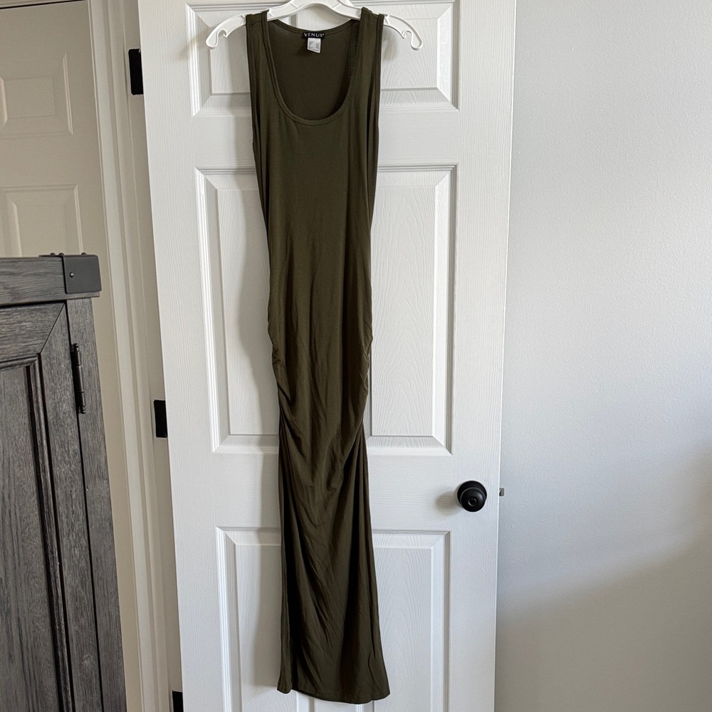 VENUS Deep Olive Sleeveless Maxi Dress